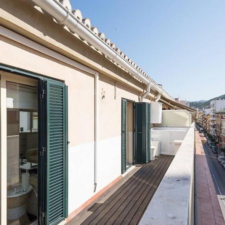Tgh/ Atico Calle Victoria Malaga Bagian luar foto